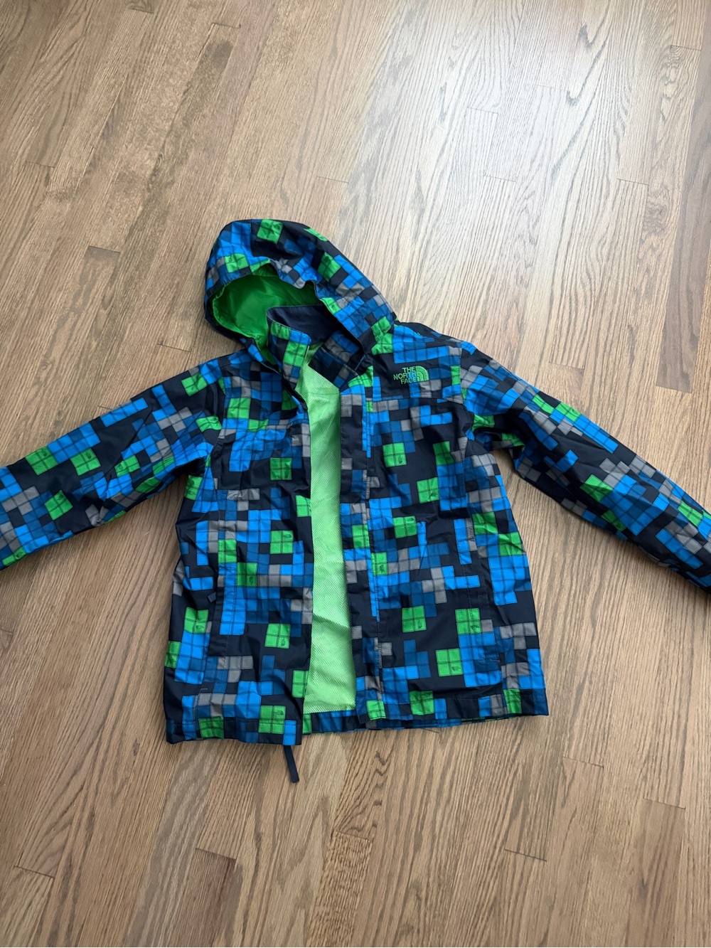 The North Face Kids Blue & Green Pixel Print Hooded Rain Jacket